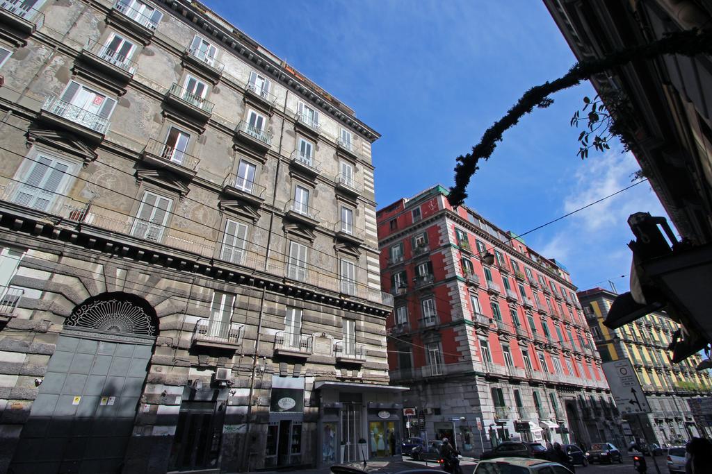 Casa Dante - Historic Apartment In The Perfect Naples Location Exterior foto